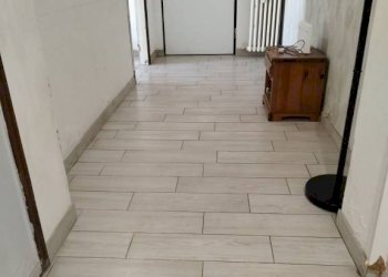 Corridoio - Four-room apartment via Piemonte, 3, Varese (neighborhood Masnago) - photo 17