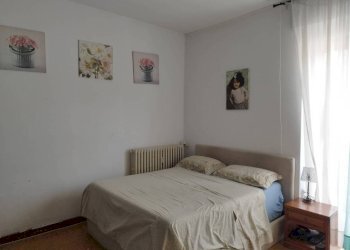 Camera da letto - Quadrilocale via Piemonte, 3, Varese (zona Masnago) - foto 30