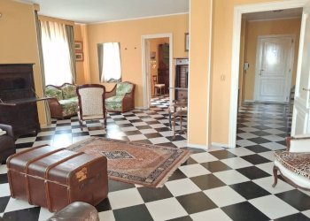 Salone - Four-room apartment via Vecchia di Cuneo, 59, Borgo San Dalmazzo - photo 25