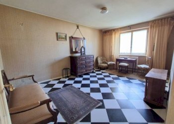Camera da letto - Four-room apartment via Vecchia di Cuneo, 59, Borgo San Dalmazzo - photo 35
