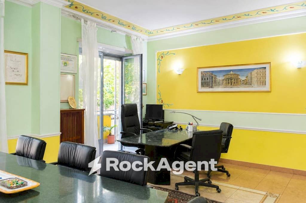 Ufficio - Apartment corso Duca degli Abruzzi, 79, Torino (neighborhood Crocetta) - photo 3
