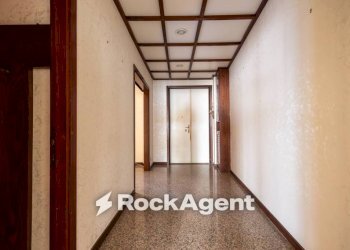 Corridoio - Apartment via Raffaele Teti, 73, Catanzaro - photo 4