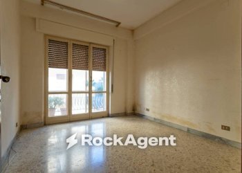 Camera da letto - Apartment via Raffaele Teti, 73, Catanzaro - photo 15