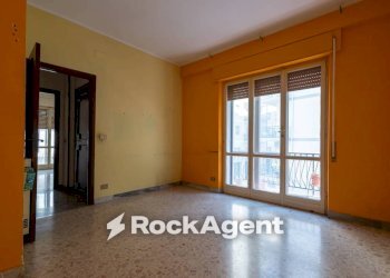 Cucina - Apartment via Raffaele Teti, 73, Catanzaro - photo 18