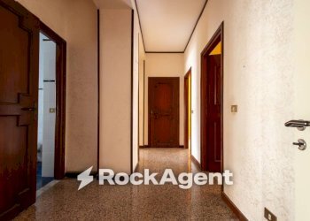 Corridoio - Appartamento via Raffaele Teti, 73, Catanzaro - foto 29
