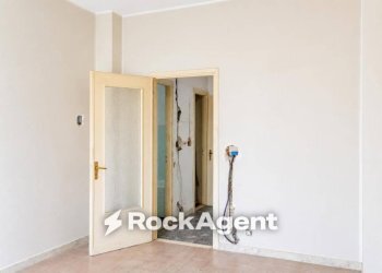 Camera da letto - Two-room apartment via Monte Bianco, 9, Moncalieri - photo 12