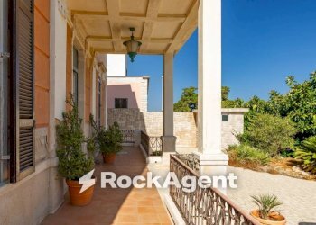 Terrazzo - Villa Lungomare Cristoforo Colombo, 240, Bari (neighborhood Santo Spirito) - photo 8