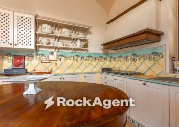 Cucina - Villa Lungomare Cristoforo Colombo, 240, Bari (zona Santo Spirito) - foto 15