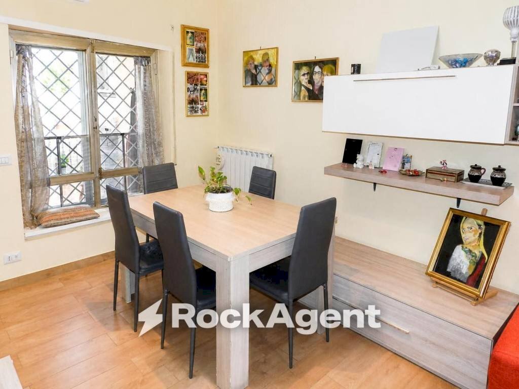 Salone - Three-room apartment via Elcetina, 19, Santa Marinella - photo 3