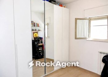 Camera da letto - Three-room apartment via Elcetina, 19, Santa Marinella - photo 14
