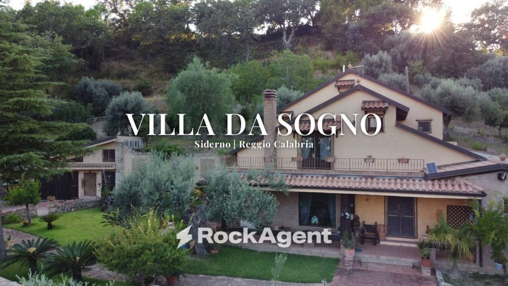 Facciata - Villa via San Francesco, Siderno - foto 1