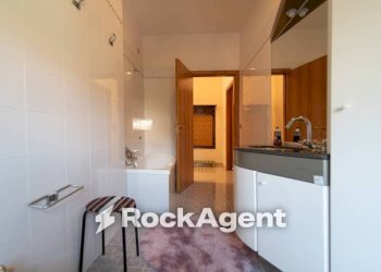 Bagno - Independent house Sobborgo San Nicolò, 22, Montecarotto - photo 15