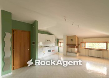 Cucina - Independent house Sobborgo San Nicolò, 22, Montecarotto - photo 6