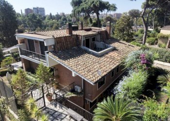 Facciata - Villa via Kenia, Roma (neighborhood EUR) - photo 2