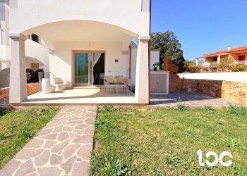 Three-room apartment Budoni - photo 3