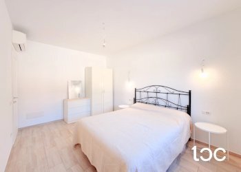Three-room apartment Budoni - photo 14