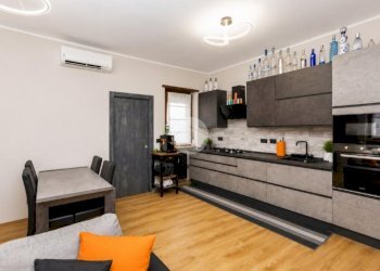 Three-room apartment Via Castagnevizza, Collegno - photo 6
