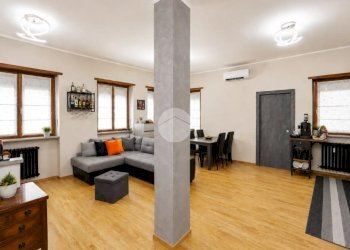 Three-room apartment Via Castagnevizza, Collegno - photo 7