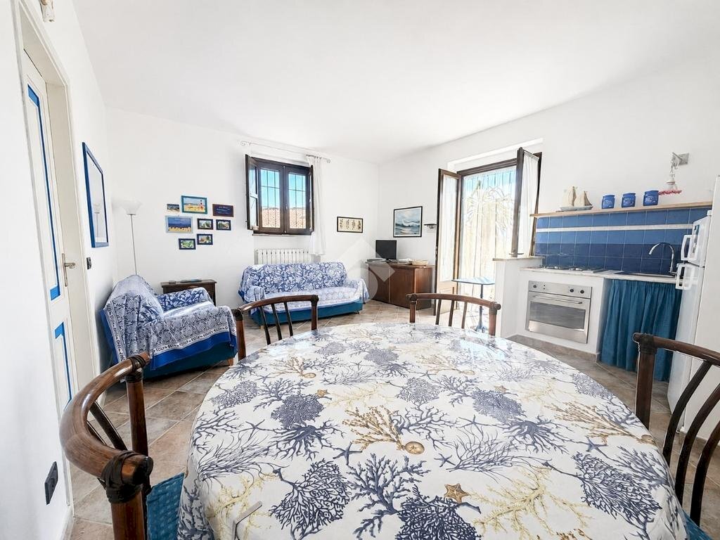 Four-room apartment Via generale rossi, Bordighera - photo 2
