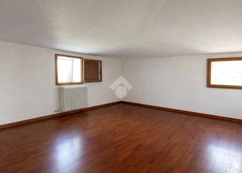 Three-room apartment Via botteghe, Molinella - photo 1