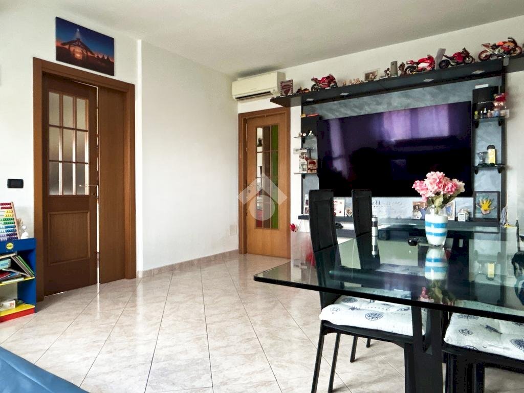 Three-room apartment Via circonvallazione, Molinella - photo 1
