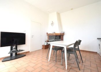 Casa indipendente Via Provinciale le Uso, Borghi - foto 2