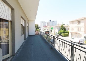 Hotel - Accommodation facility Via Di Renazzo, Cento - photo 11