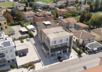 Laboratory Via Di Renazzo, Cento - photo 10