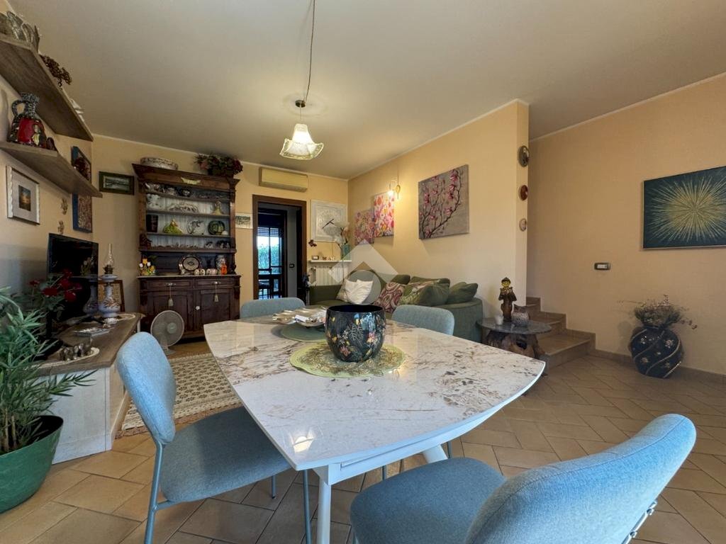 Porzione di casa Viale Beato Quagliotti, Cameri - foto 3