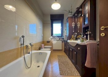 Porzione di casa Viale Beato Quagliotti, Cameri - foto 6