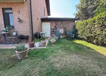 Porzione di casa Viale Beato Quagliotti, Cameri - foto 9