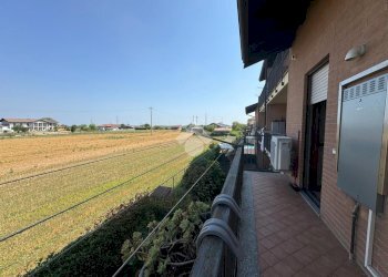 Porzione di casa Viale Beato Quagliotti, Cameri - foto 13