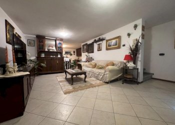Porzione di casa Viale Beato Quagliotti, Cameri - foto 21