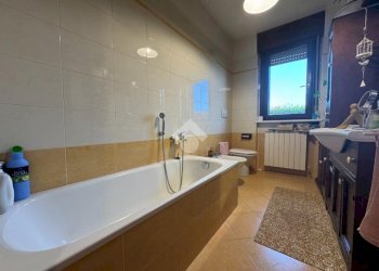 Porzione di casa Viale Beato Quagliotti, Cameri - foto 35
