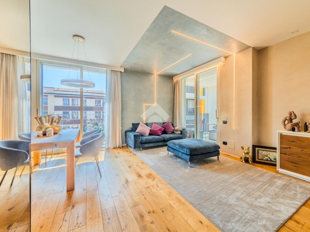 Three-room apartment Viale Giovanni Suzzani, Milano (neighborhood Bicocca) - photo 2