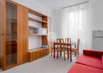 Two-room apartment Via Novara, Milano (neighborhood San Siro) - photo 2