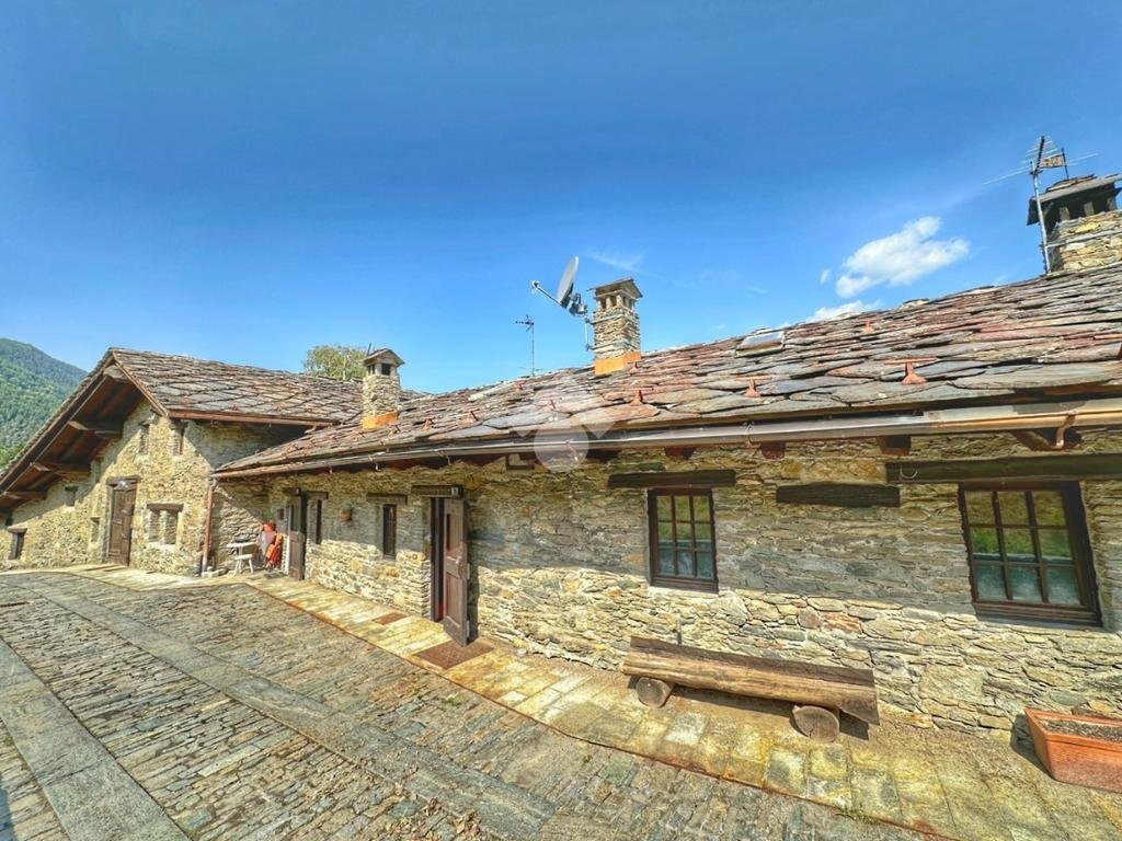 Trilocale Frazione Perriail, Gressan - foto 2