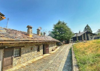 Trilocale Frazione Perriail, Gressan - foto 1