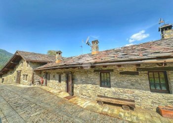 Trilocale Frazione Perriail, Gressan - foto 2
