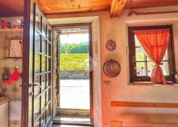 Trilocale Frazione Perriail, Gressan - foto 3