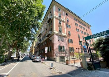 Apartment Corso Torino, Genova (neighborhood Foce) - photo 1