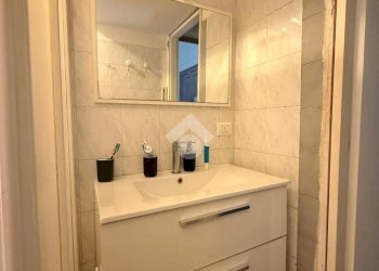 Apartment Corso Torino, Genova (neighborhood Foce) - photo 9
