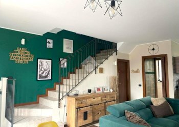 Four-room apartment Via G. Papini, Casorezzo - photo 3