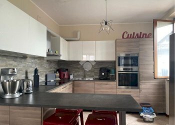 Four-room apartment Via G. Papini, Casorezzo - photo 4