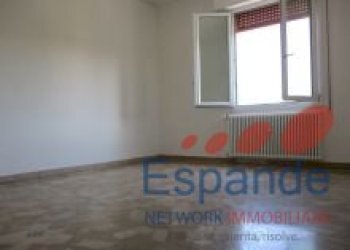 Four-room apartment Pianoro - photo 10