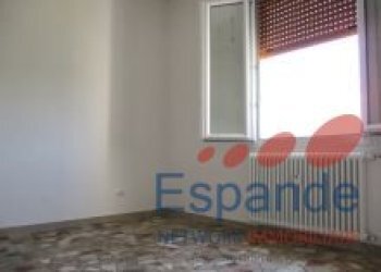 Four-room apartment Pianoro - photo 18