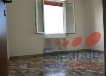 Four-room apartment Pianoro - photo 20