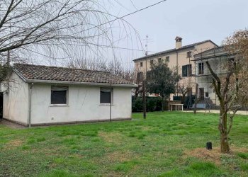 Semi-detached Villa Bagnacavallo - photo 1