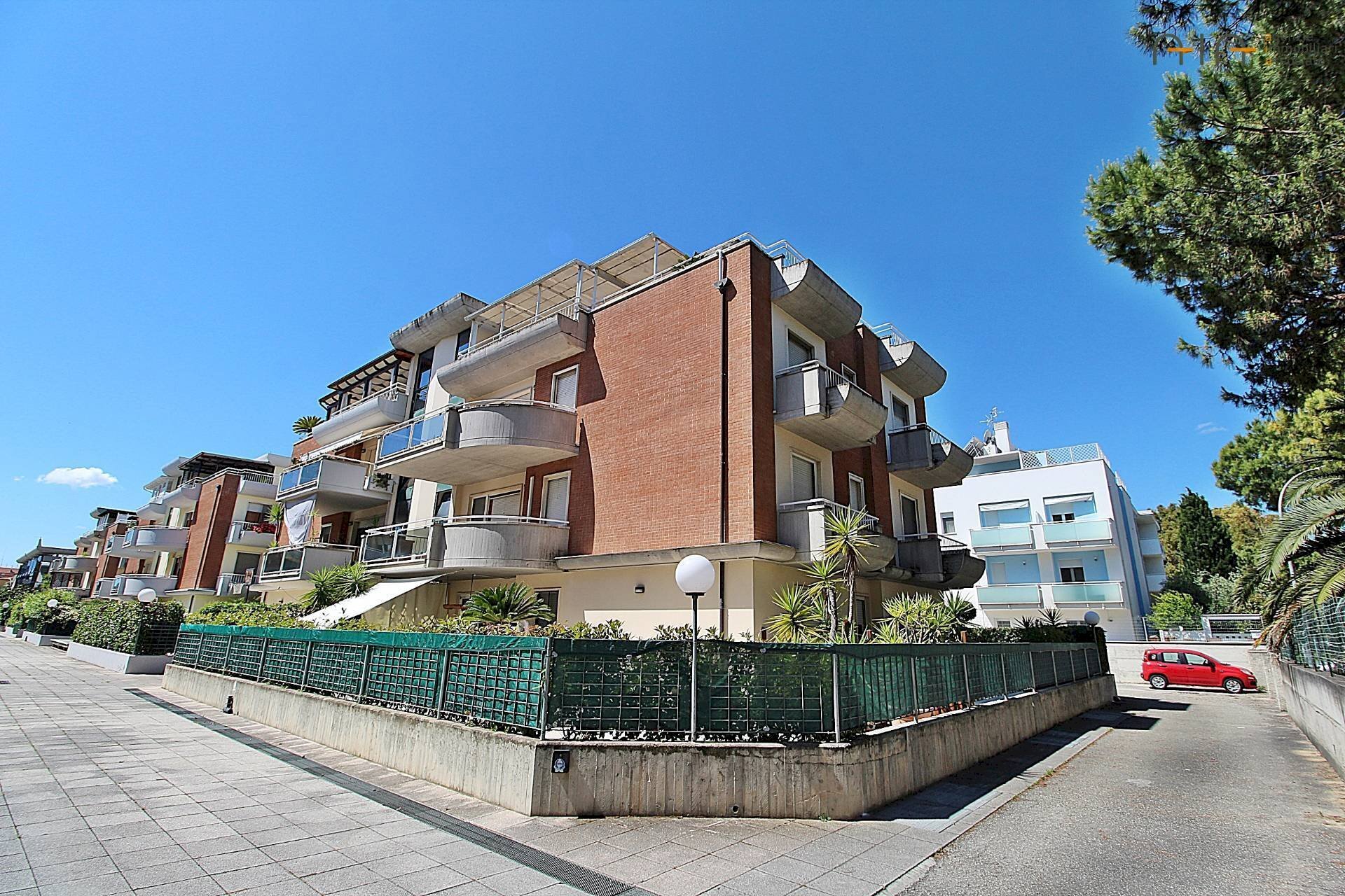 Foto 1 - Apartment Via Largo Danubio, San Benedetto del Tronto - photo 1