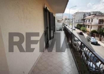 Balcone - Appartamento Via Vittorio Emanuele Orlando
 
46, Fiumefreddo di Sicilia - foto 16